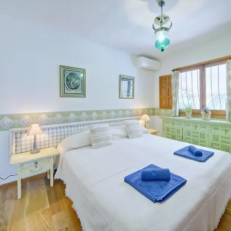 Holiday home El Cachirulo By Interhome
